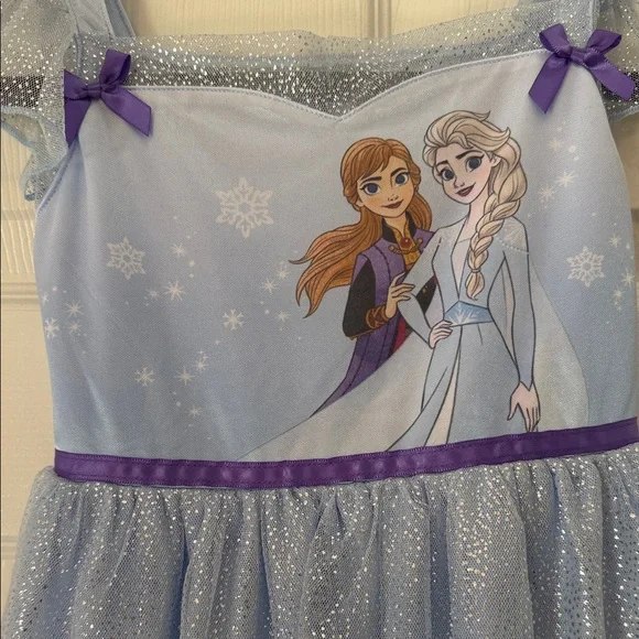 Like New Disney Frozen Elsa Anna Sleeveless Nightgown Dress Costume size 6 - Picture 3 of 8